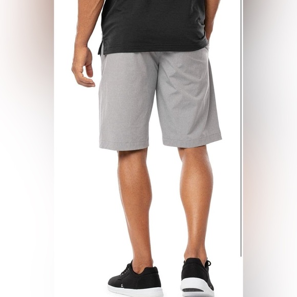 Travis Mathew Beck Shorts Golf Performance Size 38 Stretch Gray 10” Inseam - Picture 4 of 12